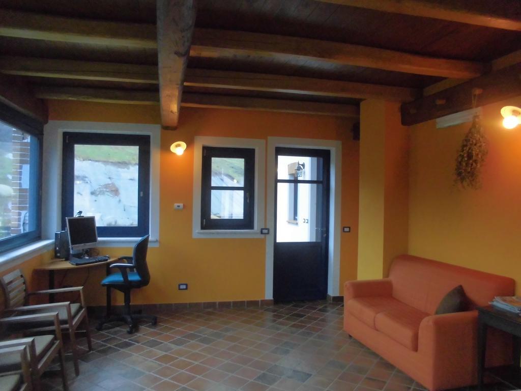 Agriturismo Bio-Ecologico Sant'Isidoro Roccaforte Mondovì Εξωτερικό φωτογραφία