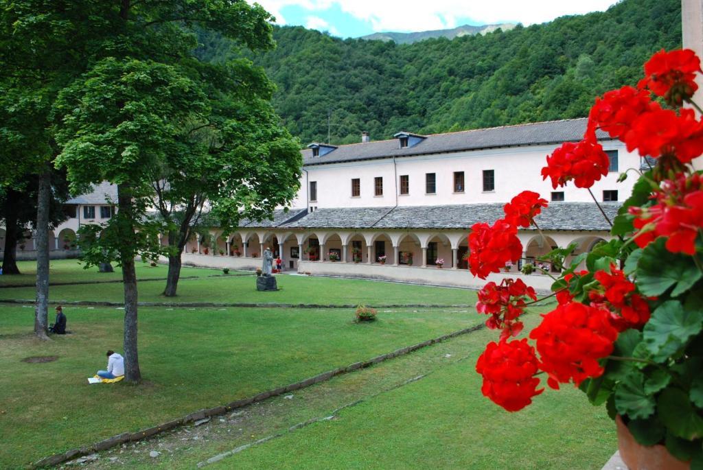Agriturismo Bio-Ecologico Sant'Isidoro Roccaforte Mondovì Εξωτερικό φωτογραφία