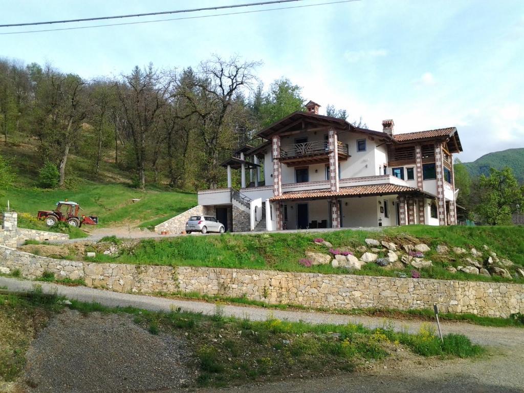 Agriturismo Bio-Ecologico Sant'Isidoro Roccaforte Mondovì Εξωτερικό φωτογραφία